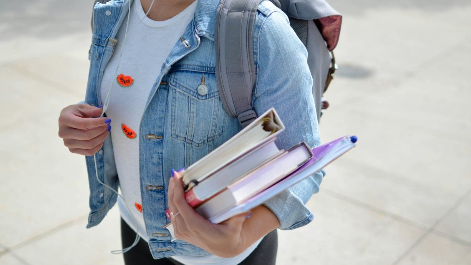 How many courses should you take a term in Canada?