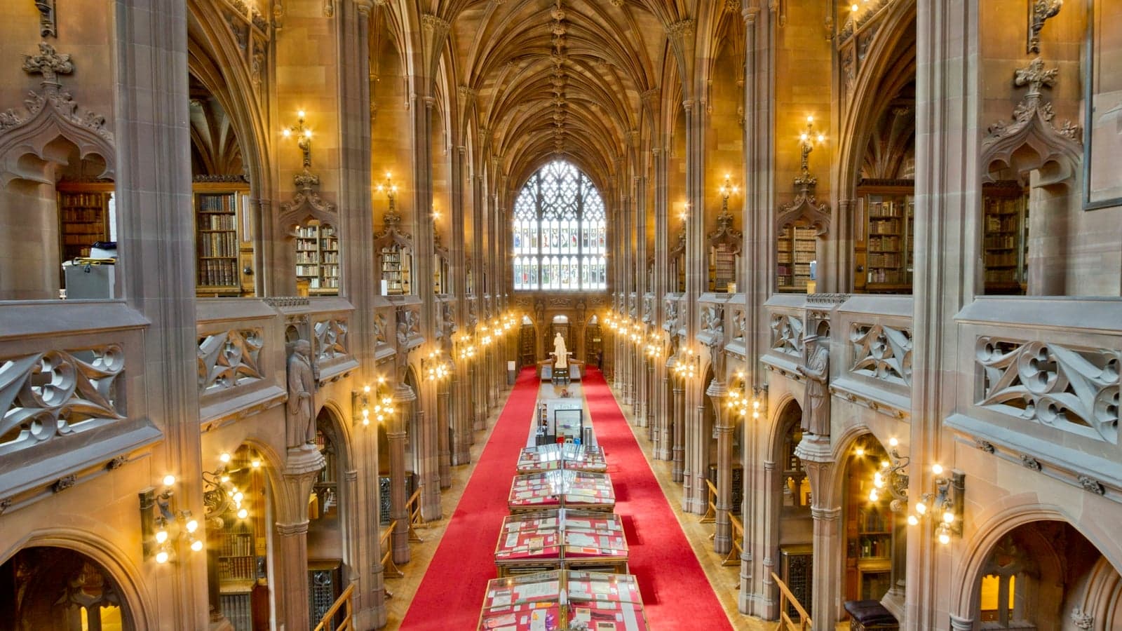 How to plan a UK undergraduate dissertation, month by month