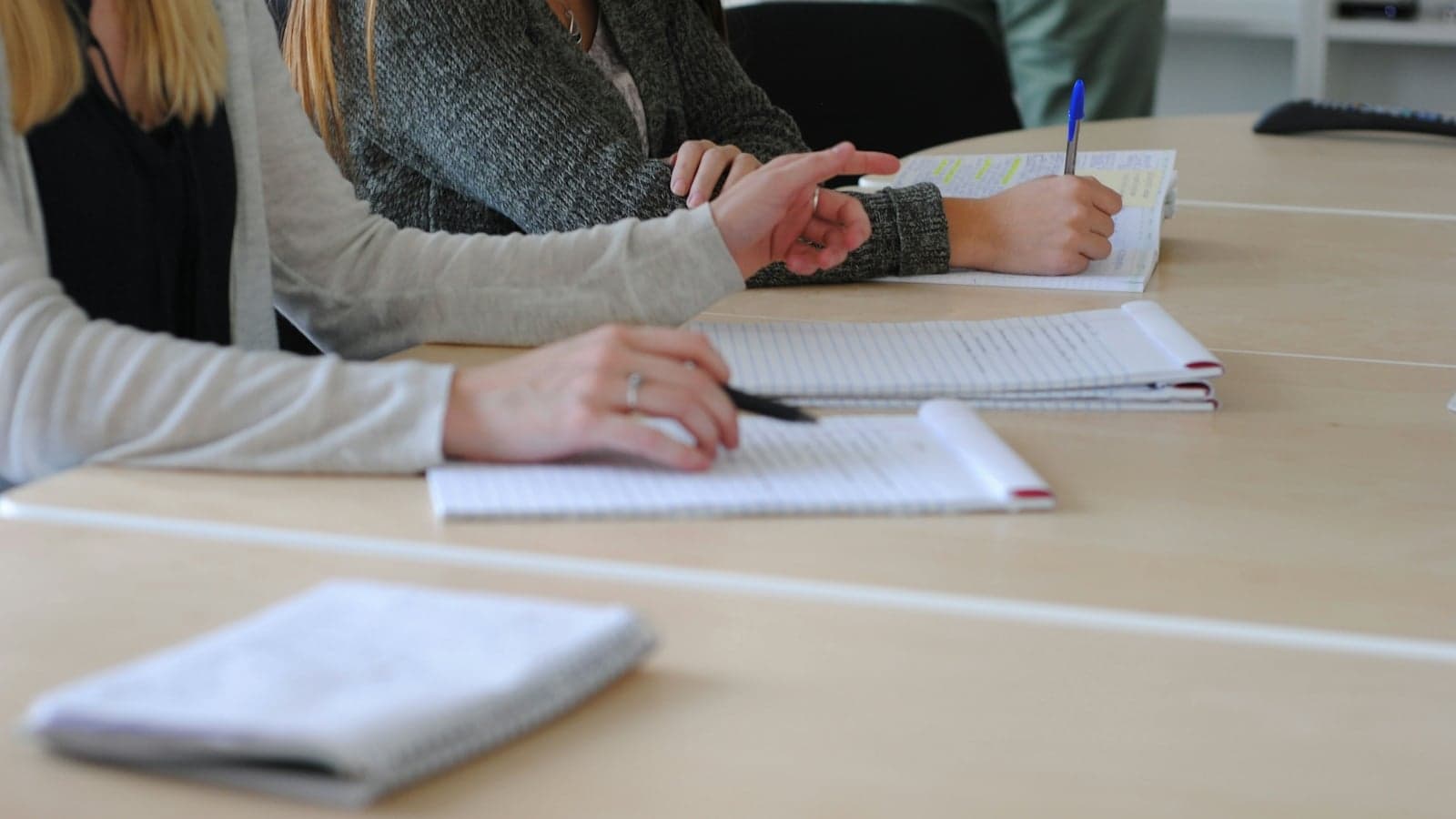 StudyFetch alternatives for students in 2026